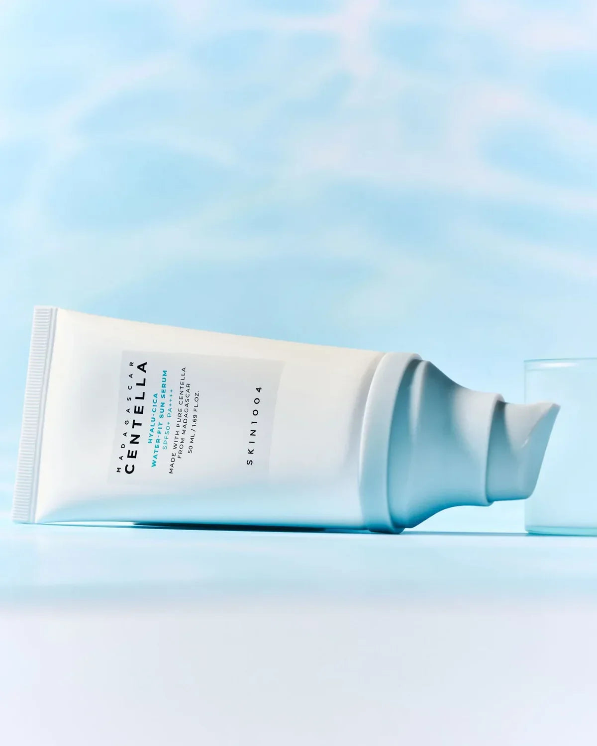 SKIN1004  Madagascar Centella Hyalu Cica Water Fit Sun Serum 50ML